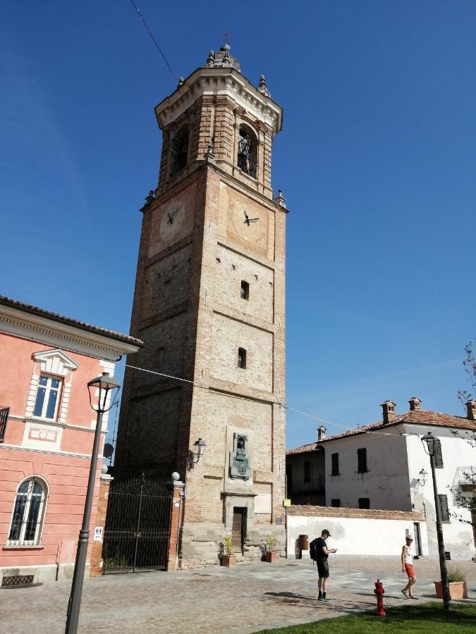 Holiday House Antica Dimora Soggiorni In Langa Centro Storico La Morra Zewnętrze zdjęcie
